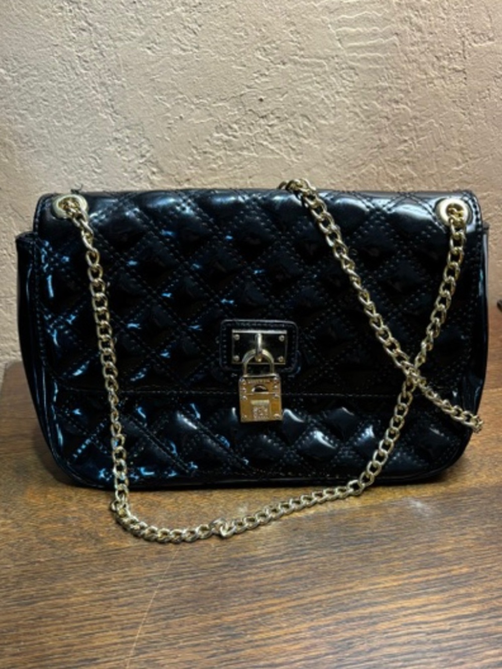 Ann klein Black patent quilted handbag